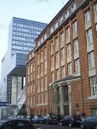 Alt- und Neubau am Berliner Tor