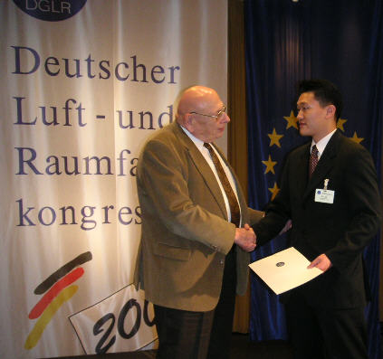 DGLR-Preis fuer Stefan Lee