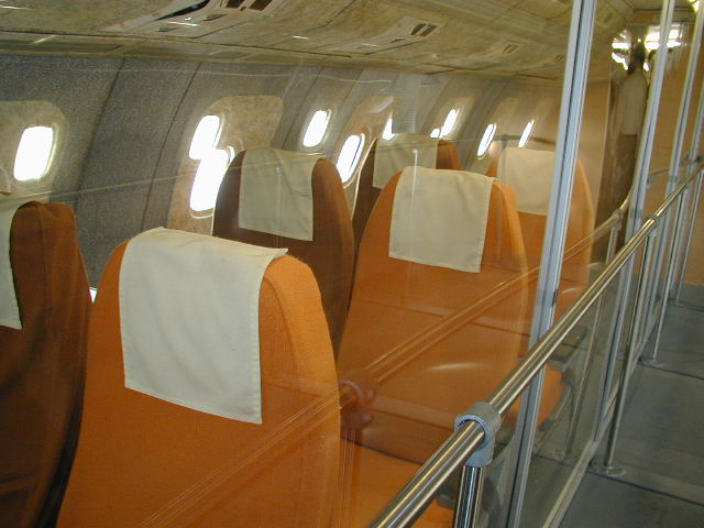 Tu144